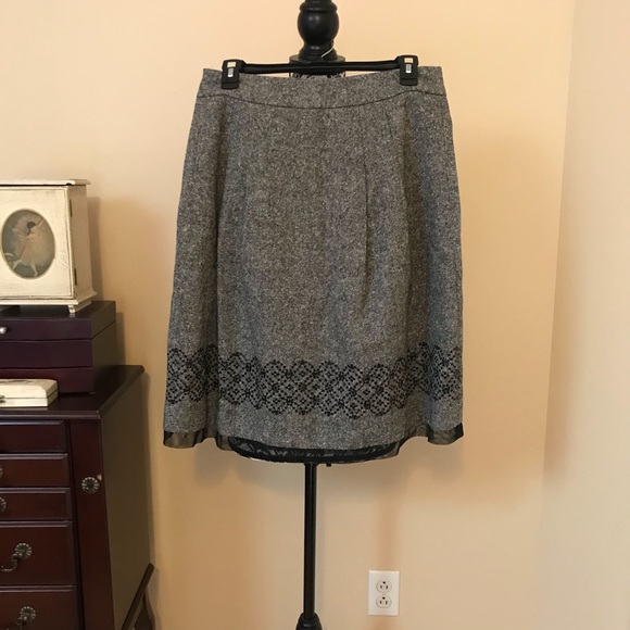 LOFT Dresses & Skirts - Ann Taylor Loft Sequin Skirt